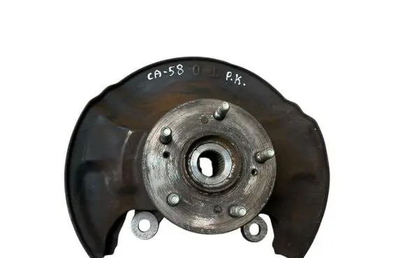 Honda CR-V Front wheel hub spindle knuckle