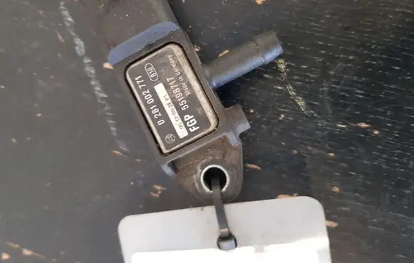 Opel Astra H Air pressure sensor 0281002771