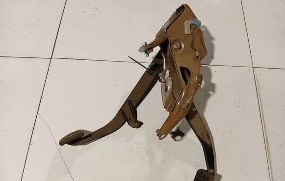 Brake pedal