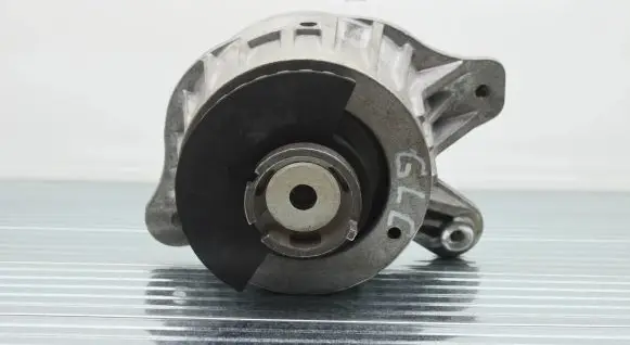 Mercedes-Benz GLC X253 C253 Engine mount bracket NER
