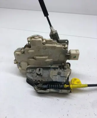 Audi A4 S4 B8 8K Rear door lock