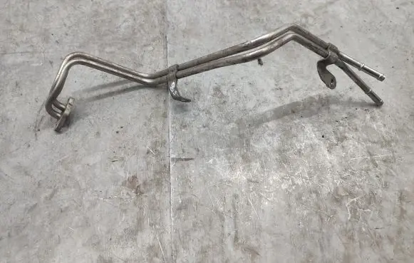 Volkswagen Jetta VI Engine coolant pipe/hose 7L6820743H