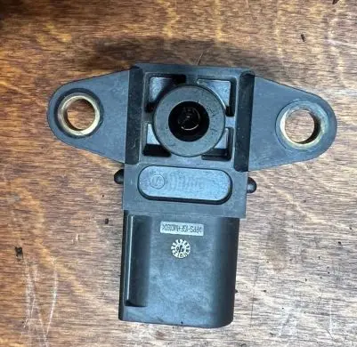 BMW 3 E90 E91 Air pressure sensor 758527801