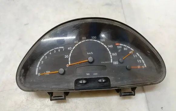 Mercedes-Benz Sprinter W901 W902 W903 W904 Speedometer (instrument cluster) 88311295
