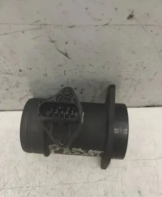 Volkswagen PASSAT B5 Mass air flow meter 0281002216