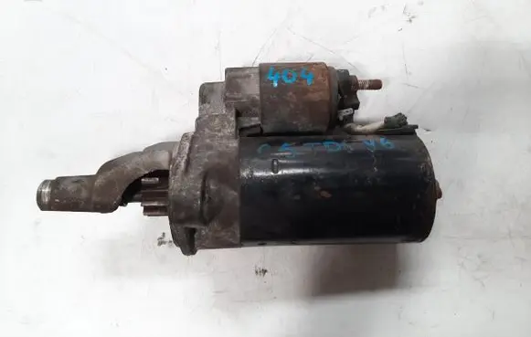 Volkswagen PASSAT B5 Starter motor 059911023H