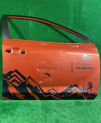 Subaru Crosstrek II Front door
