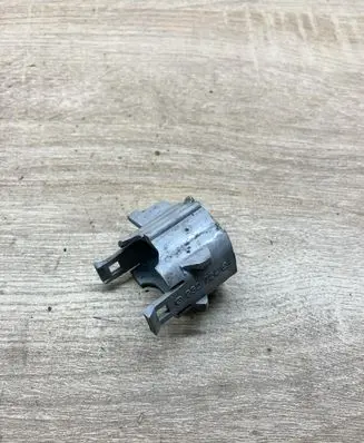 Mercedes-Benz E W211 Front parking sensor holder (PDC) A2118850667