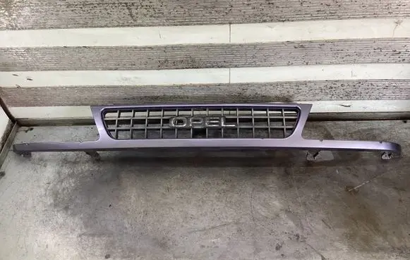 Opel Frontera A Front bumper upper radiator grill 91140007