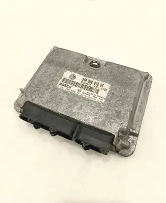 Volkswagen New Beetle Engine control unit/module 06A906018GS 26SA6659 0261206800