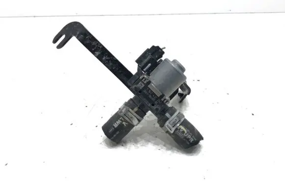 Ford Focus Coolant heater control valve JX61-18495-BC
