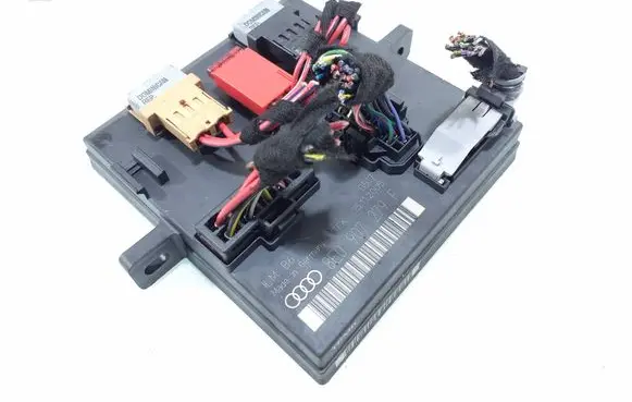 Audi A4 S4 B6 8E 8H Comfort/convenience module 8E0907279F