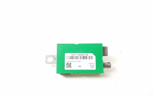 Ford Mondeo MK V Aerial antenna amplifier DS7T18C847YB