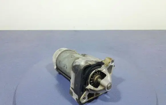 BMW 2 F45 Starter motor 8580390