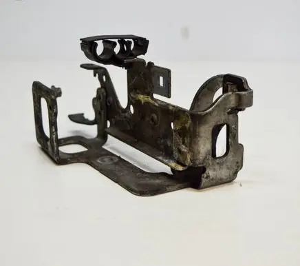 Mercedes-Benz E W212 Other engine bay part A6512231541