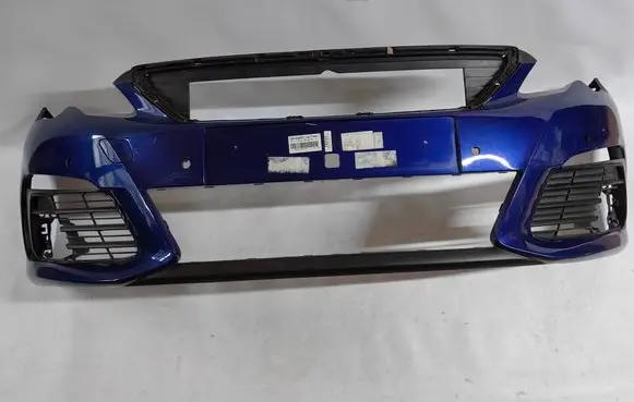 Peugeot 308 Front bumper 