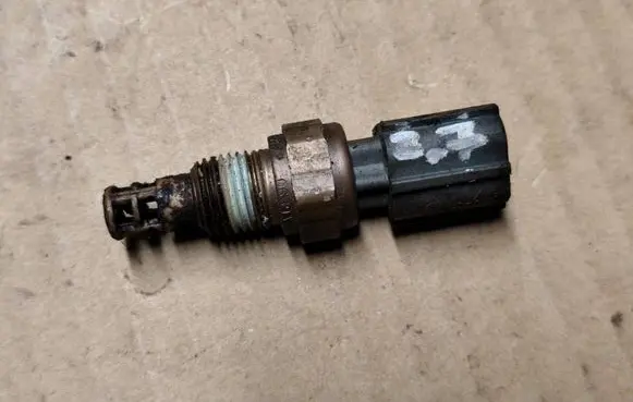 Dodge Intrepid Coolant temperature sensor 56027873
