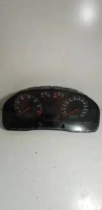 Volkswagen PASSAT B5 Speedometer (instrument cluster) 3B0919890A 1100087950