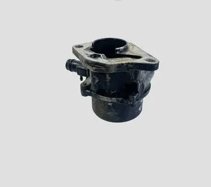 Nissan Qashqai Vacuum pump 8201005306