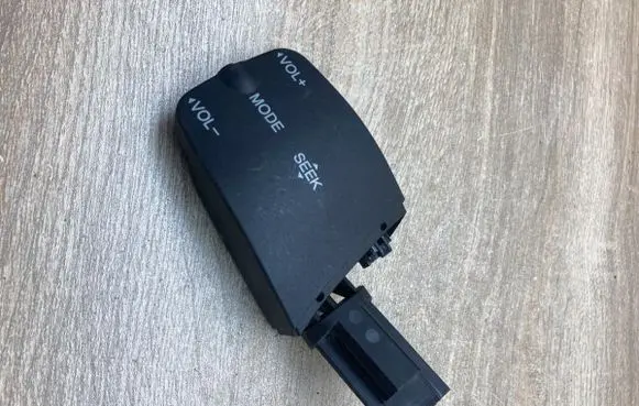 Ford C-MAX I Multifunctional control switch/knob FORDCMAX2005