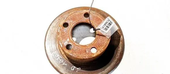 Volkswagen PASSAT B5 Rear brake disc neventiliuojamas