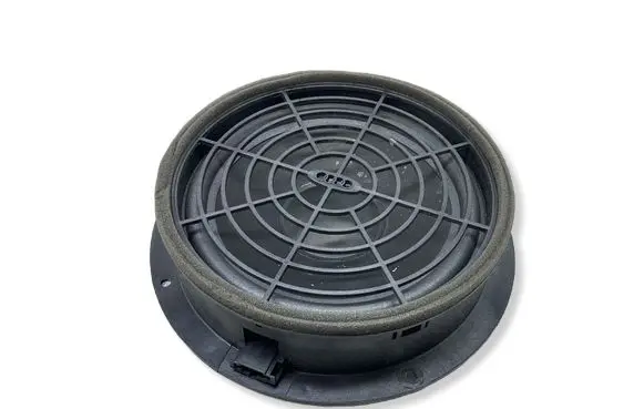 Audi Q3 8U Front door speaker 8R0035415