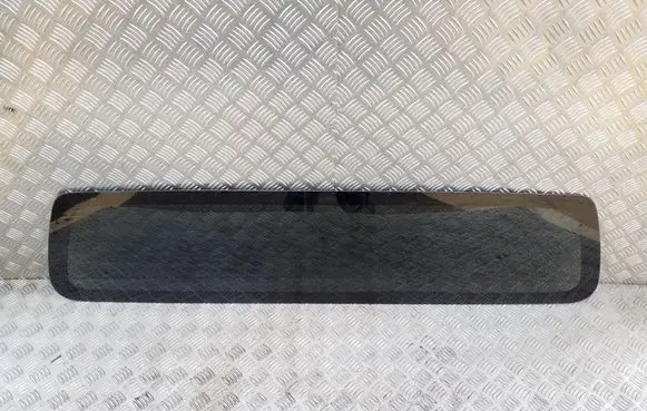 Nissan Navara D23 Rear windscreen/windshield window 