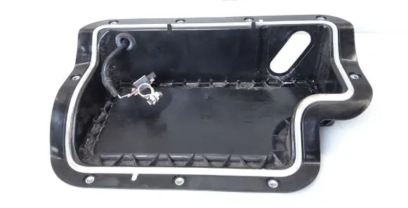 Audi A3 S3 8V Battery tray 5Q0915435D