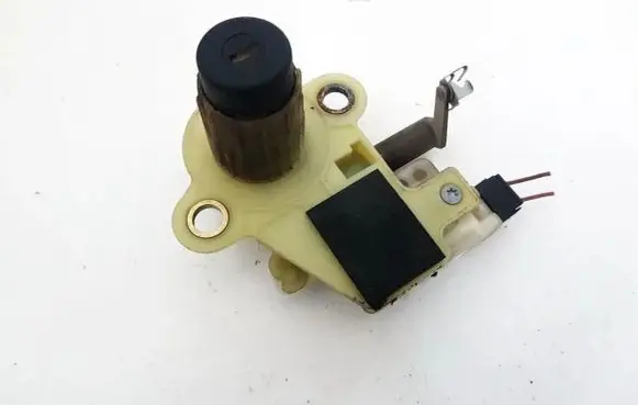 Renault Laguna I Tailgate exterior lock 