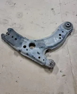 Skoda Octavia Mk1 (1U) Front lower control arm/wishbone NOCODE