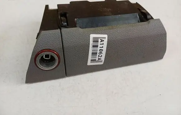 Volkswagen Touran I Car ashtray 1T1857961D3U6