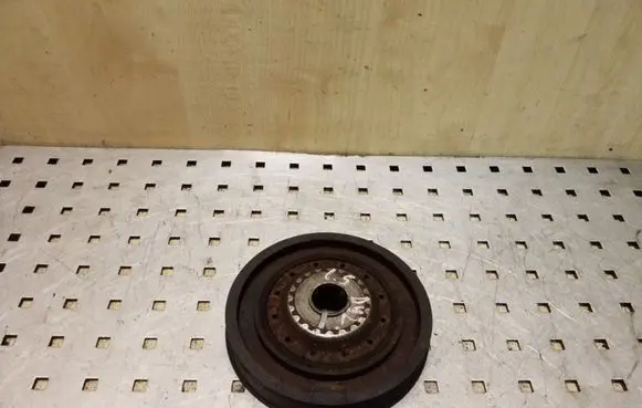 Nissan Note (E11) Crankshaft pulley