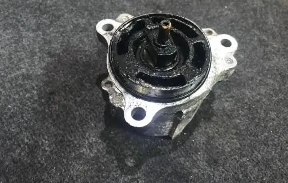 Vacuum pump