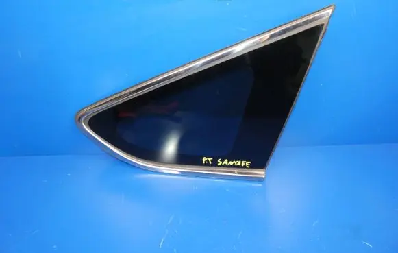 Hyundai Grand Santa Fe NC Rear side window DOT748AS3M35 TEMPEREDT32 43R000399