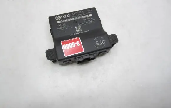 Volkswagen PASSAT B6 Gateway control module 3C0907951A 3C0907530C