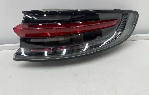 Porsche Macan (95B) Rear/tail lights 95B945092L