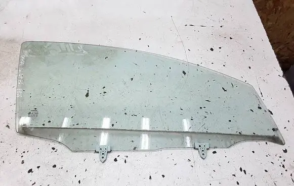 Nissan Qashqai Front door window glass four-door E643R00049