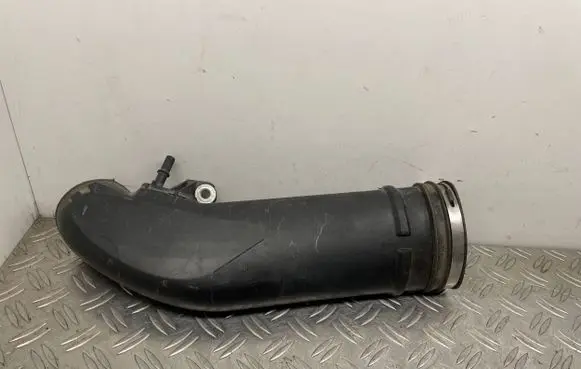 Ford Escape III Air intake duct part CV619R504EJ