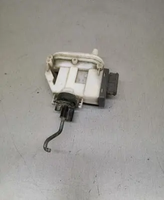 Volkswagen PASSAT B4 Central locking motor 3A0862153B