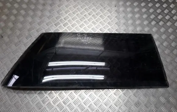 Mini One - Cooper R50 - 53 Rear side window
