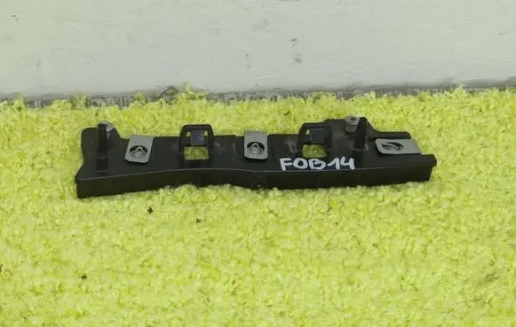 Ford Kuga II Front bumper mounting bracket GV44-17D959AW