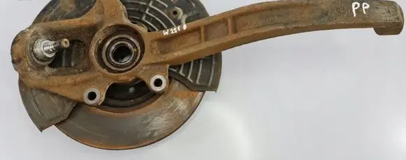 Mercedes-Benz R W251 Front wheel hub spindle knuckle