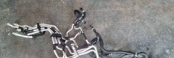 Chrysler Pacifica Engine coolant pipe/hose