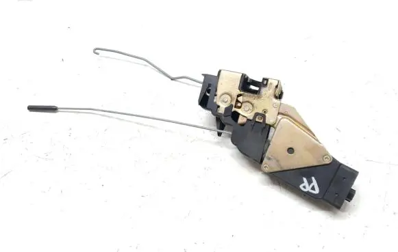 Volvo V40 Front door lock