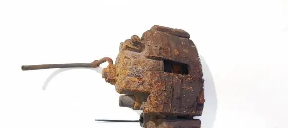 Chrysler Sebring (ST-22 - JR) Front brake caliper