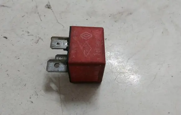 Renault Espace - Grand espace IV Other relay 7700844682A