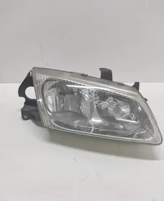 Nissan Almera N16 Headlight/headlamp