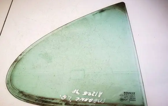 Renault Megane I Rear vent window glass AS2