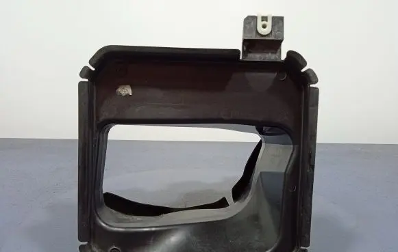 Intake resonator