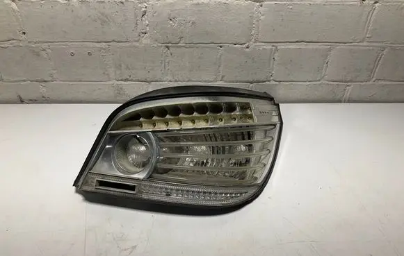 BMW 5 E60 E61 Rear/tail lights 7180516 22012008